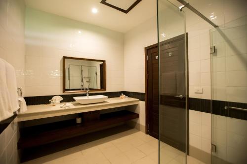 yatule resort and spa