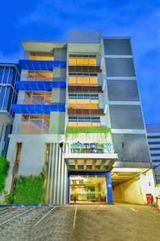 hotel 88 embong kenongo by wh