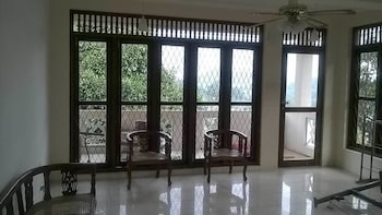 sunny hill residence kandy