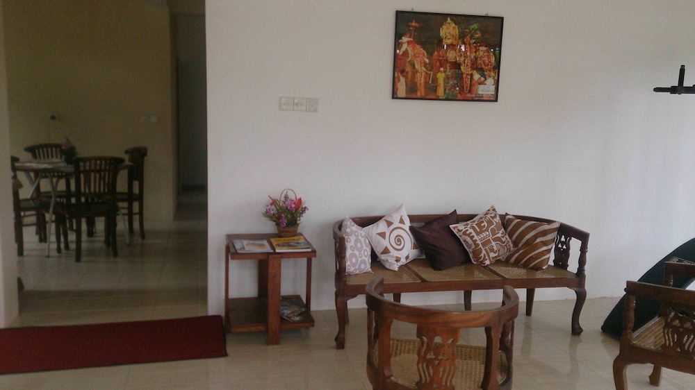 sunny hill residence kandy