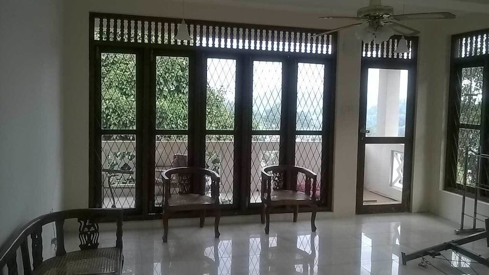 sunny hill residence kandy