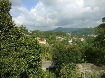 sunny hill residence kandy