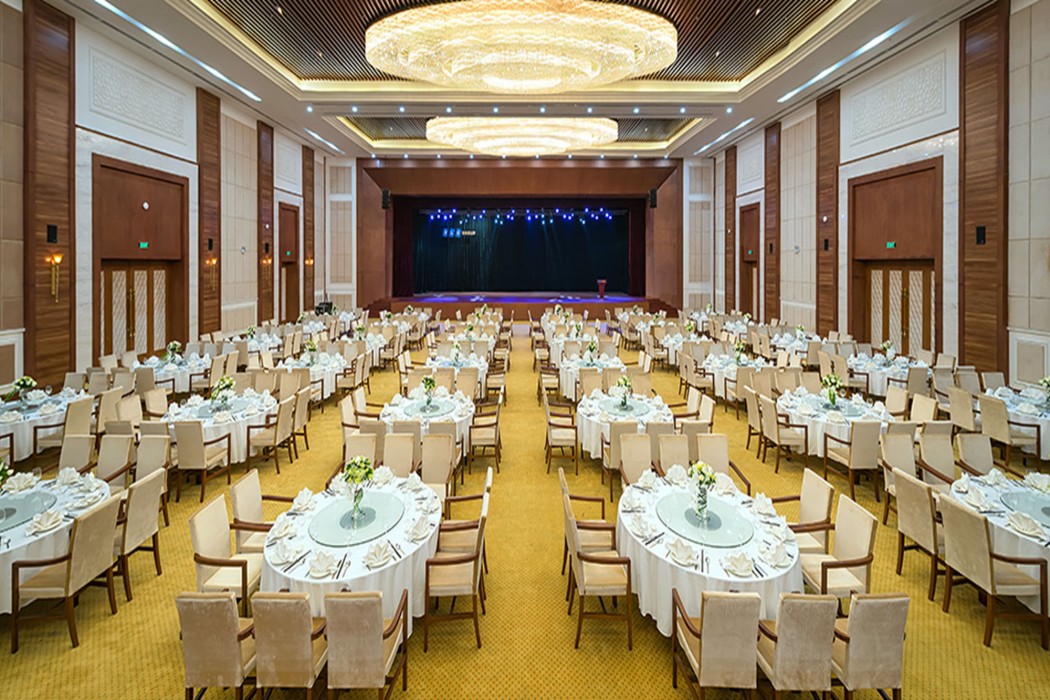 flc luxury hotel samson