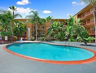 Days Inn By Wyndham Mission Valley/Sdsu,San Diego>>La Mesa,2 star