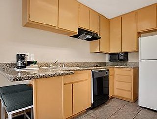 Days Inn By Wyndham Mission Valley/Sdsu,San Diego>>La Mesa,2 star