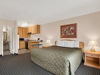 days inn by wyndham mission valley sdsu