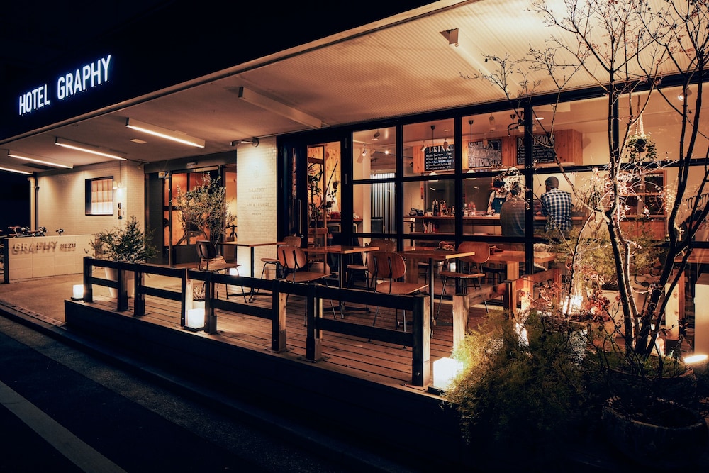 hotel graphy nezu