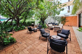 the rich hotel korat