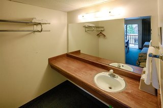 Ramada By Wyndham Modesto Yosemite Area,California>>Modesto,2 star
