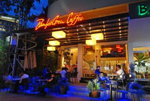 bamboo green riverside hotel