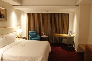 Dhaka Regency Hotel & Resort,Dhaka Division>>Dhaka,4 star