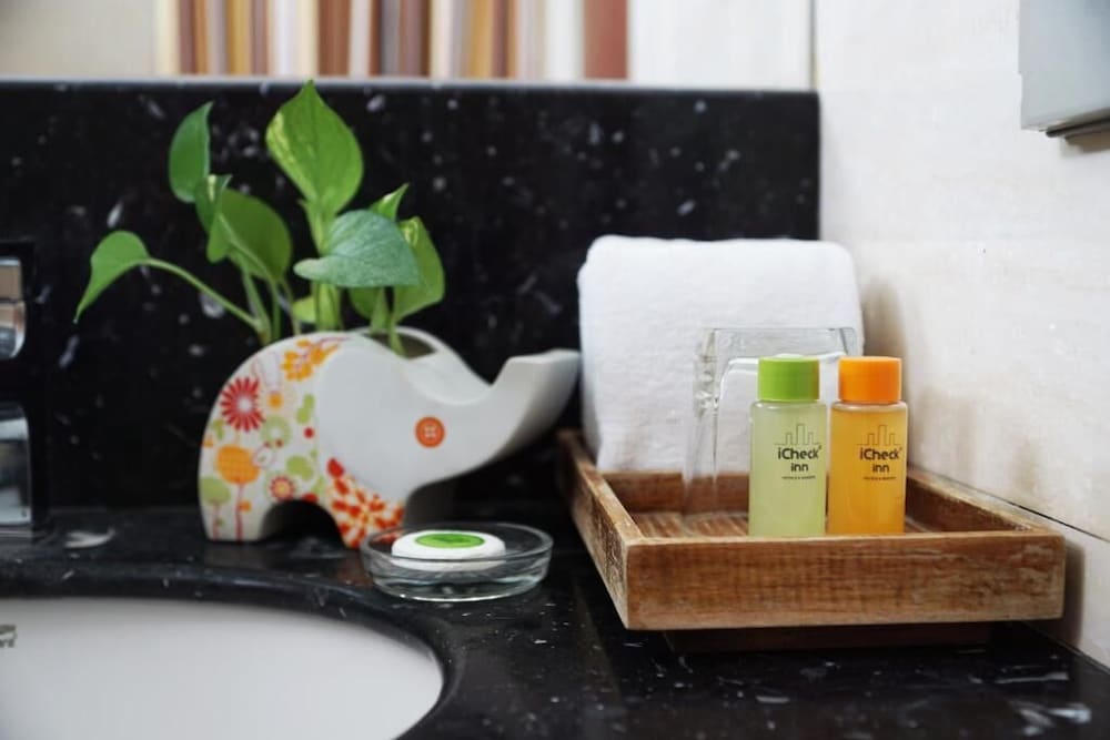 icheck inn residence soi 2