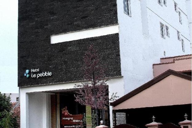 hotel le pebble