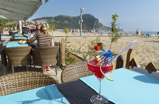 azak beach hotel