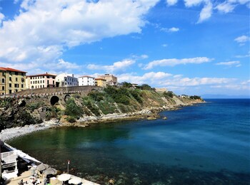 Albergo Italia,Piombino>>Livorno,3 star