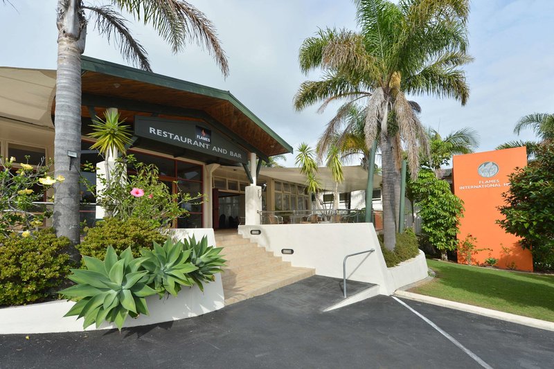 comfort hotel flames whangerei