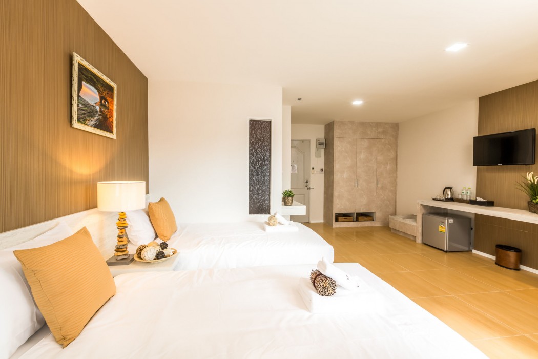 baron residence bangkok