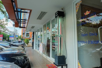 baron residence bangkok