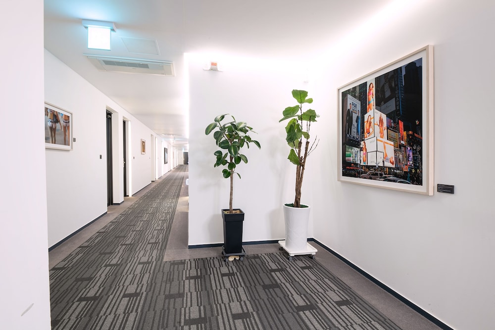 mipo oceanside hotel