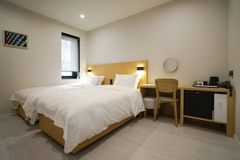 mipo oceanside hotel