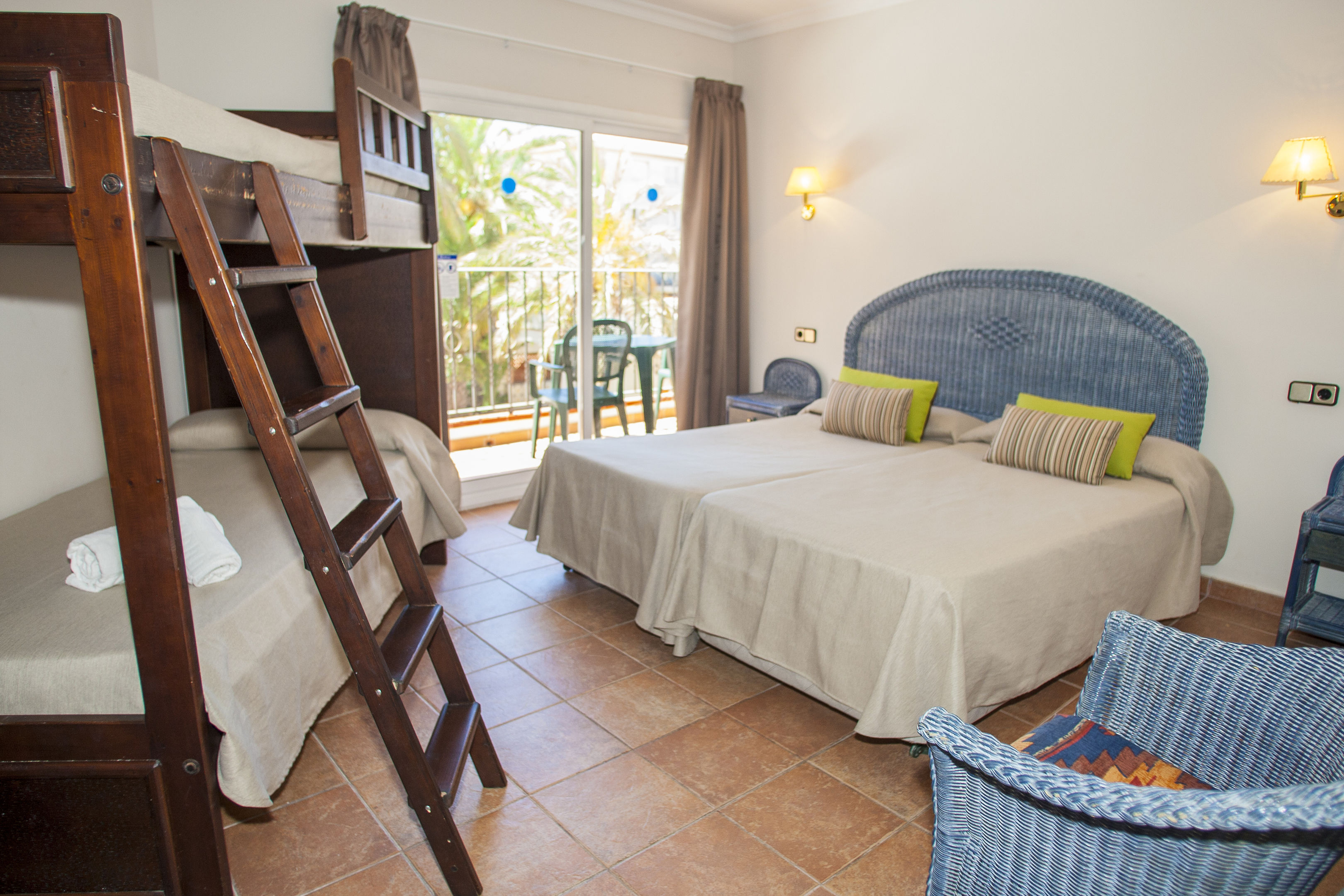 hotel comarruga platja