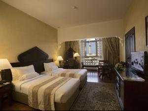 Arabian Courtyard Hotel & Spa,Near Textile Souk,4 star