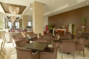 mandarin plaza hotel