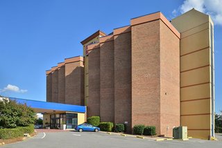 Red Roof Inn & Suites Macon,Georgia>>Macon,2 star
