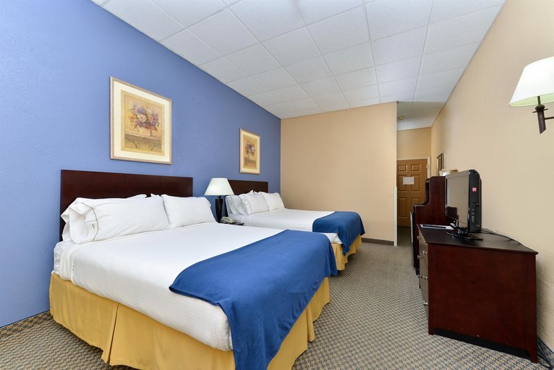 red roof inn and suites macon