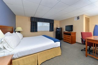 red roof inn and suites macon