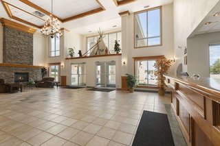 High Prairie Inn,Near High Prairie And District Museum,3 star