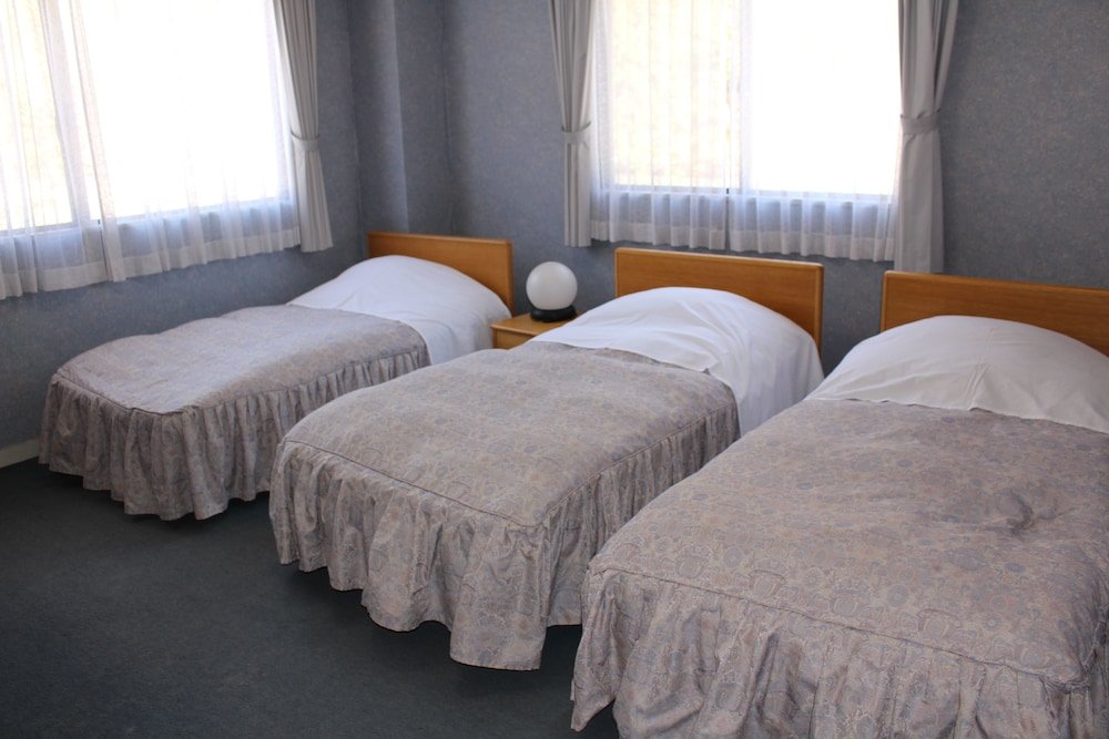 shoji mount hotel