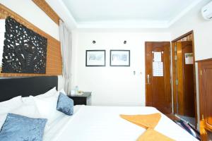naga angkor hostel