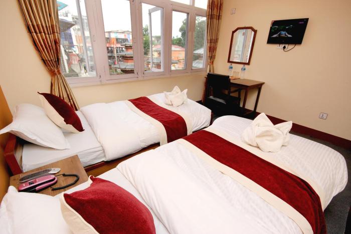 hotel backpackers inn