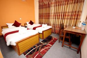 hotel backpackers inn