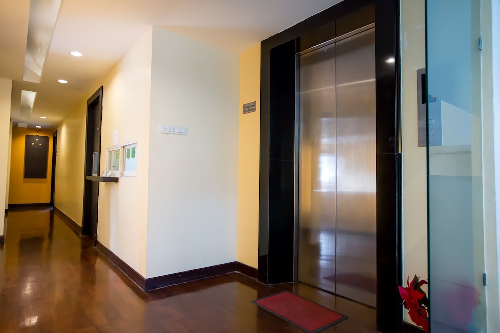 snooze hotel thonglor bangkok