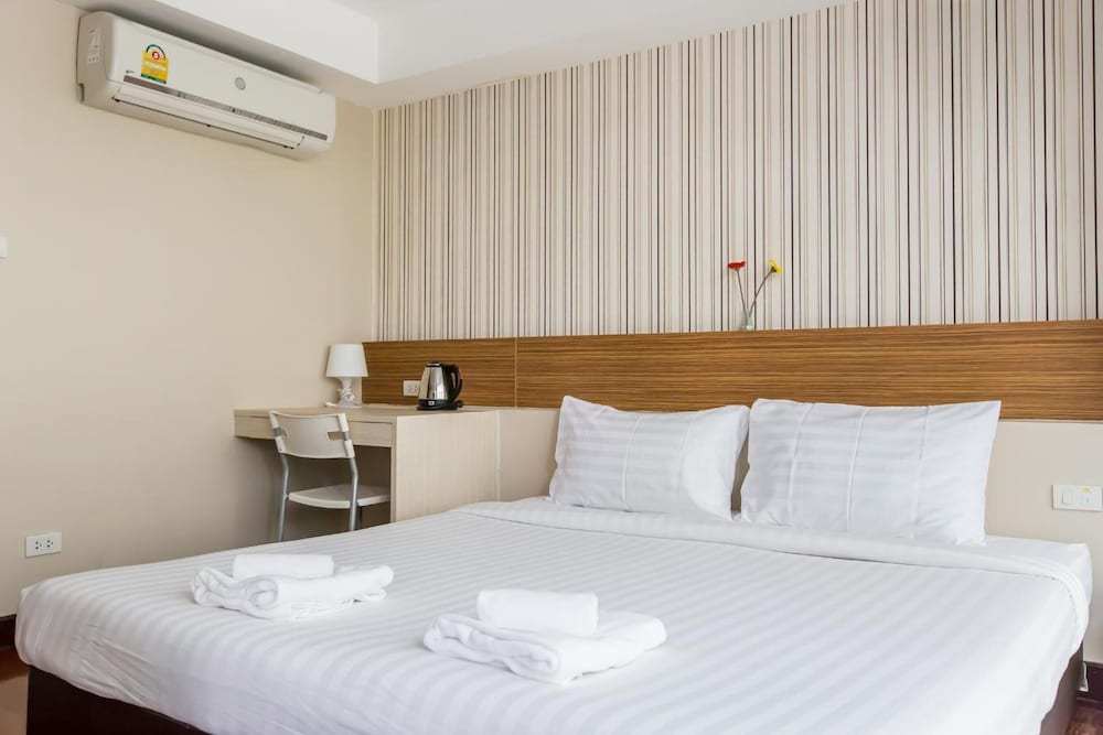 snooze hotel thonglor bangkok