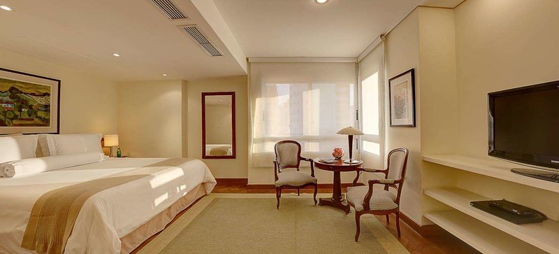 roomo etoile georgev jardins