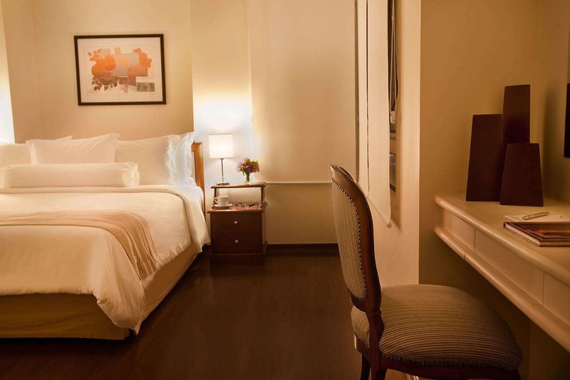 roomo etoile georgev jardins