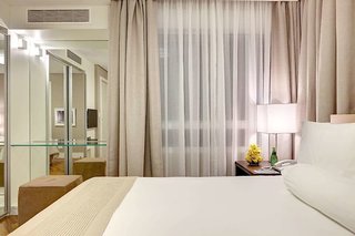 roomo etoile georgev jardins