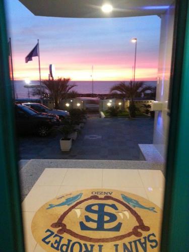 serpa hotel anzio