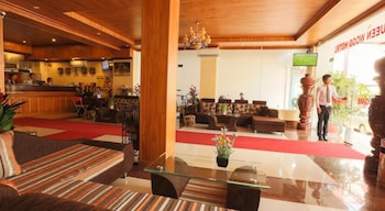 Queen Wood Hotel,Kandal>>Daun Penh,4 star
