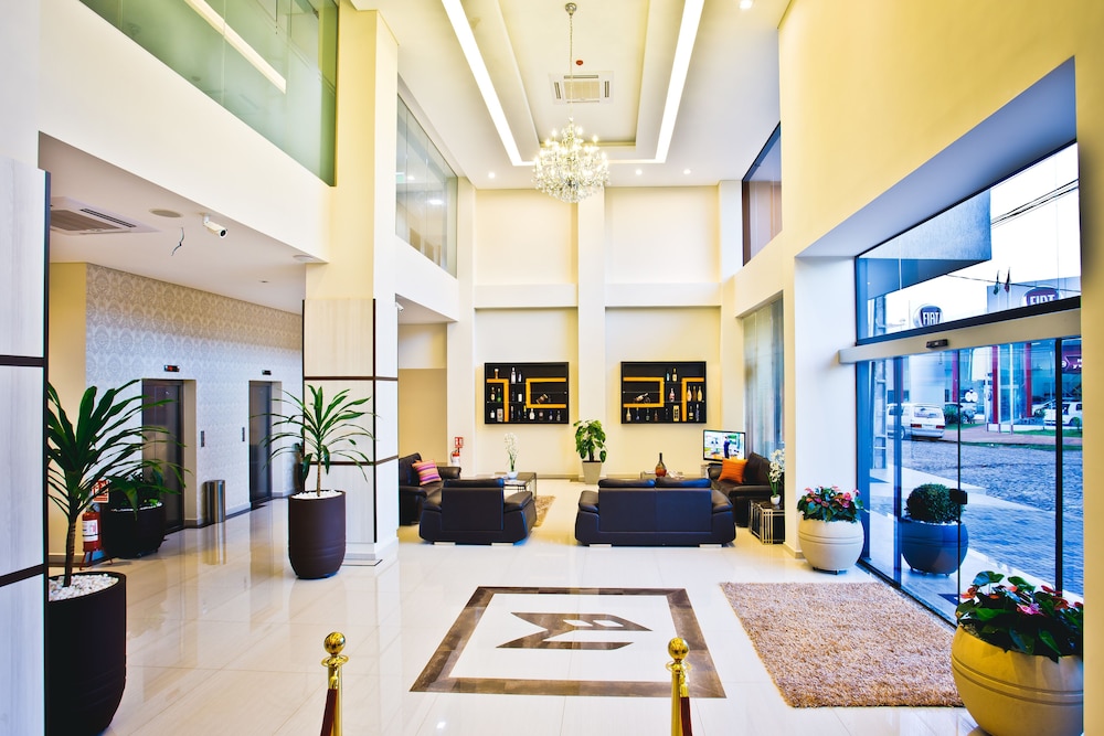 megal suites hotel
