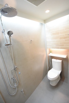 silom forest exclusive residence