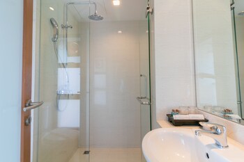 silom forest exclusive residence