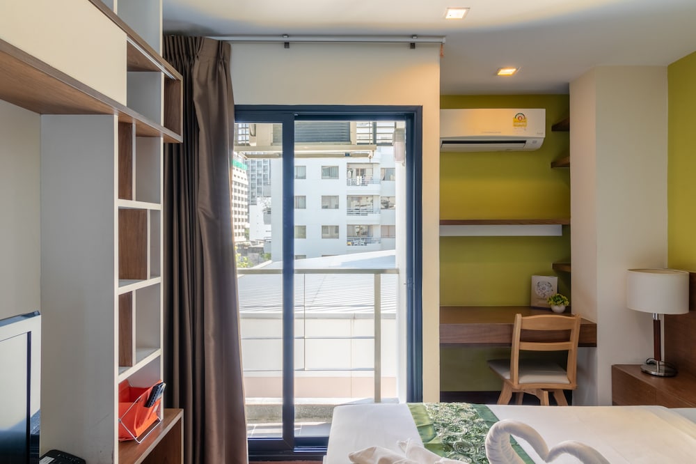 silom forest exclusive residence