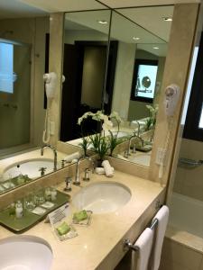 hotel metropolitano supara
