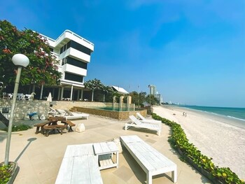 nern chalet beachfront hotel