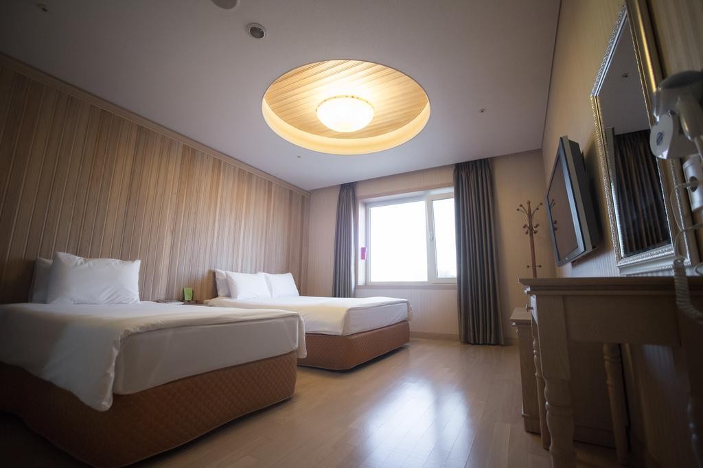 landmark hotel suwon