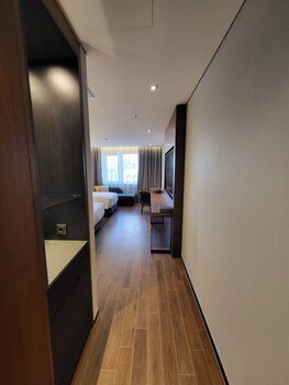 landmark hotel suwon